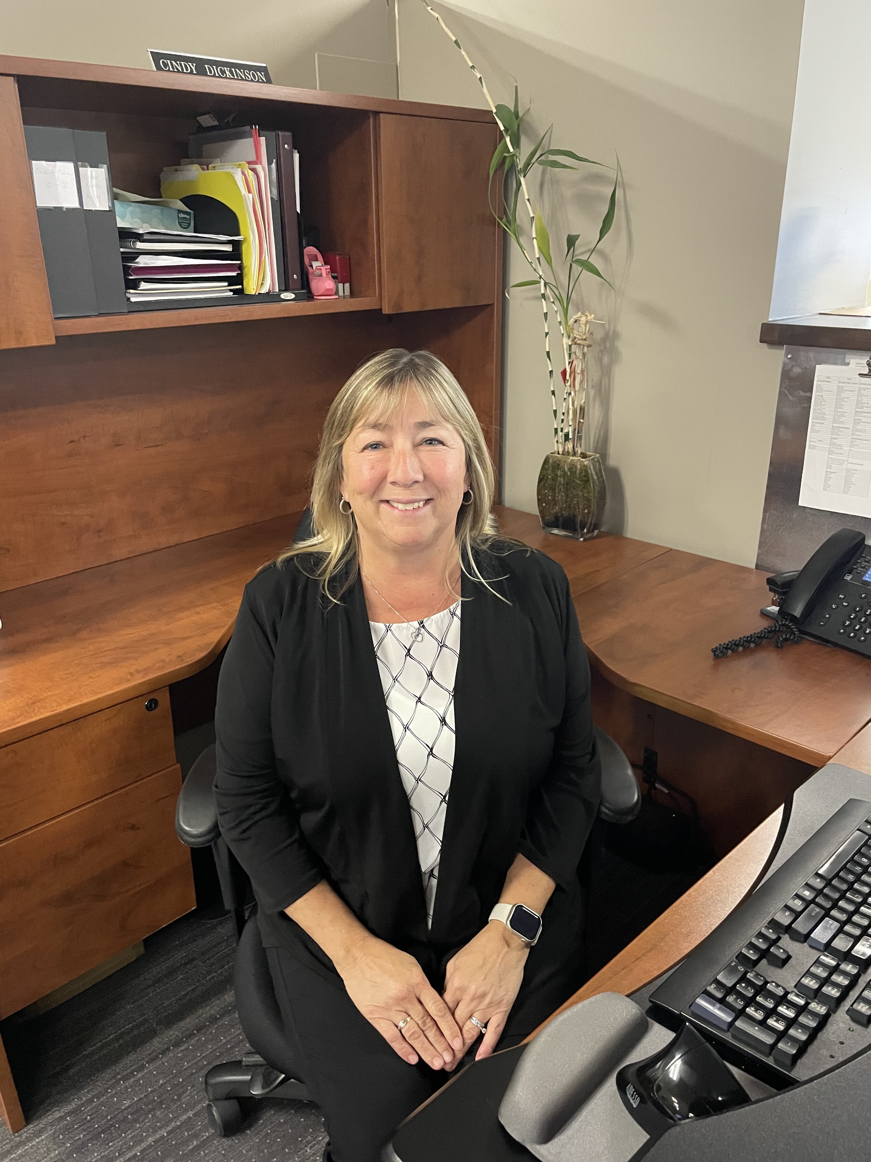 Cindy Dickinson, Senior Customer Service Representative, Canada